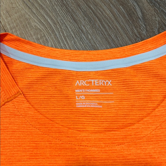 Arc’teryx orange short sleeve shirt mens size large - Picture 3 of 12